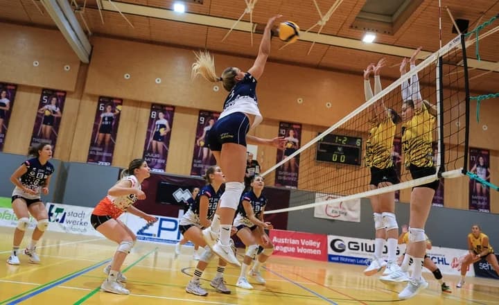Auch zweites Halbfinale geht an Sokol: Madln in Bedrängnis